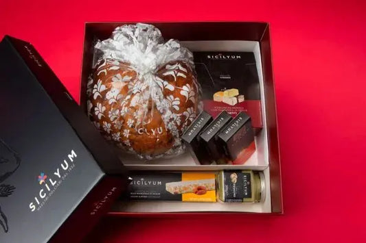 "Goloseria" Christmas gift box with 7 high quality Sicilian products, Sicilyum Food in Sicily