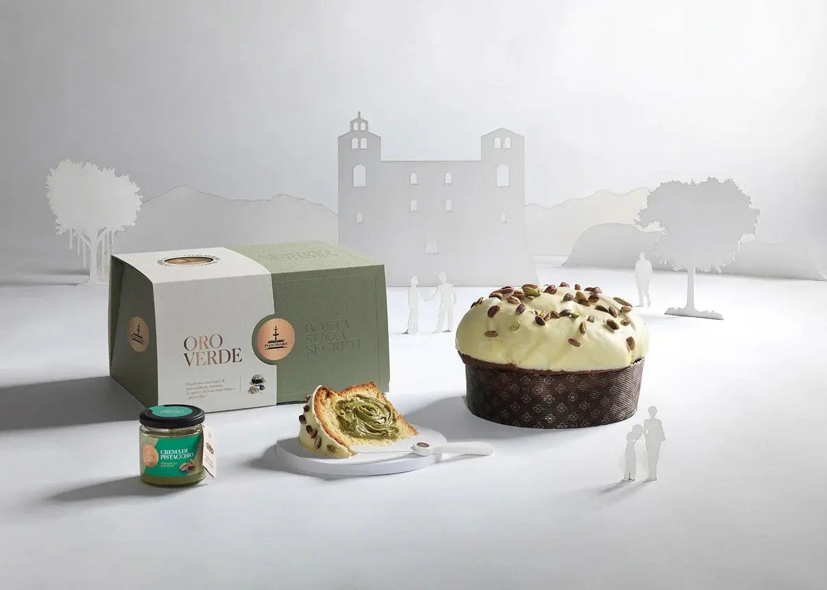 Confezione Natalizia "Sicilia" con 15 prodotti tipici siciliani di alta qualità in 10 versioni Confezione regalo natalizia Food in Sicily PANETTONE FIASCONARO "ORO VERDE" AL PISTACCHIO 1 KG