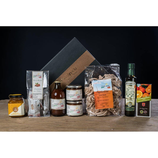 Confezione regalo "Modica" con 8 prodotti tipici siciliani Confezione regalo Food in Sicily 